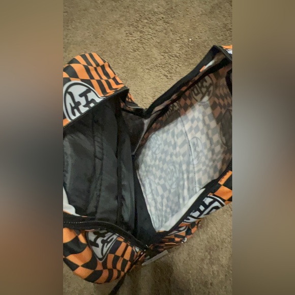 Backpack - Picture 9 of 10